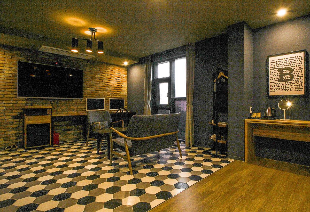 Hotel Brown Dot Gimhae Esterno foto